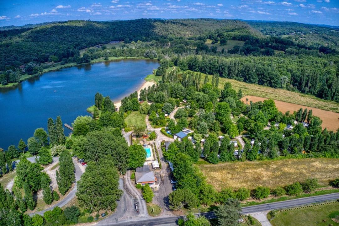 Camping Du Lac De Grolejac Bagian luar foto